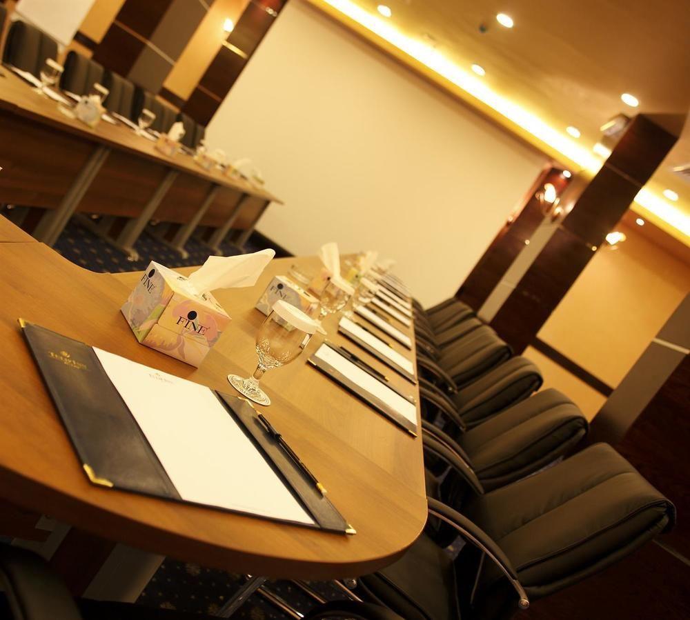 Hotel مينا بلازا الطائف Mena Plaza Taif Zewnętrze zdjęcie