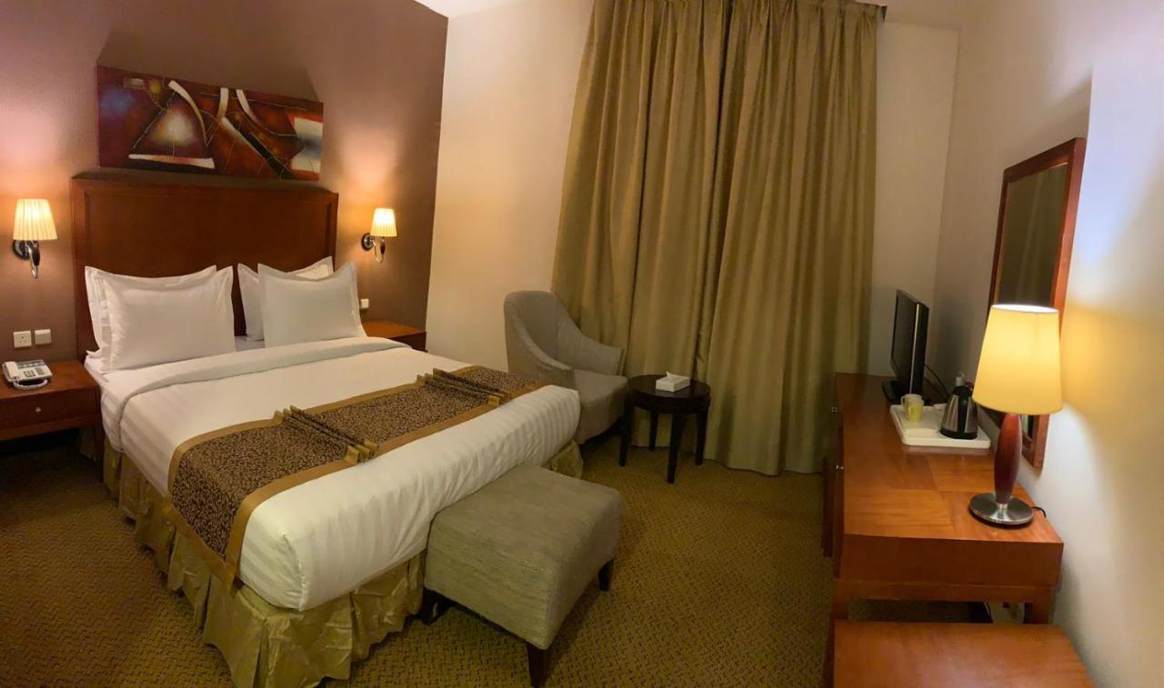 Hotel مينا بلازا الطائف Mena Plaza Taif Zewnętrze zdjęcie